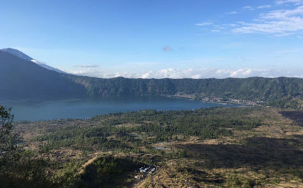 Viewing platform Viewpoint in Kintamani 104582