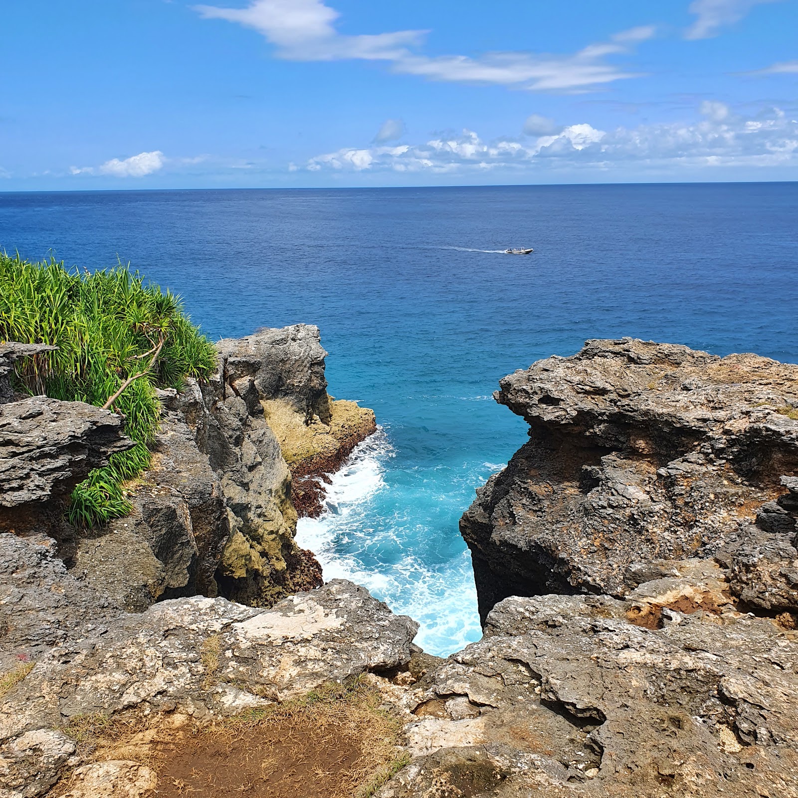 Blue Lagoon Nusa Ceningan