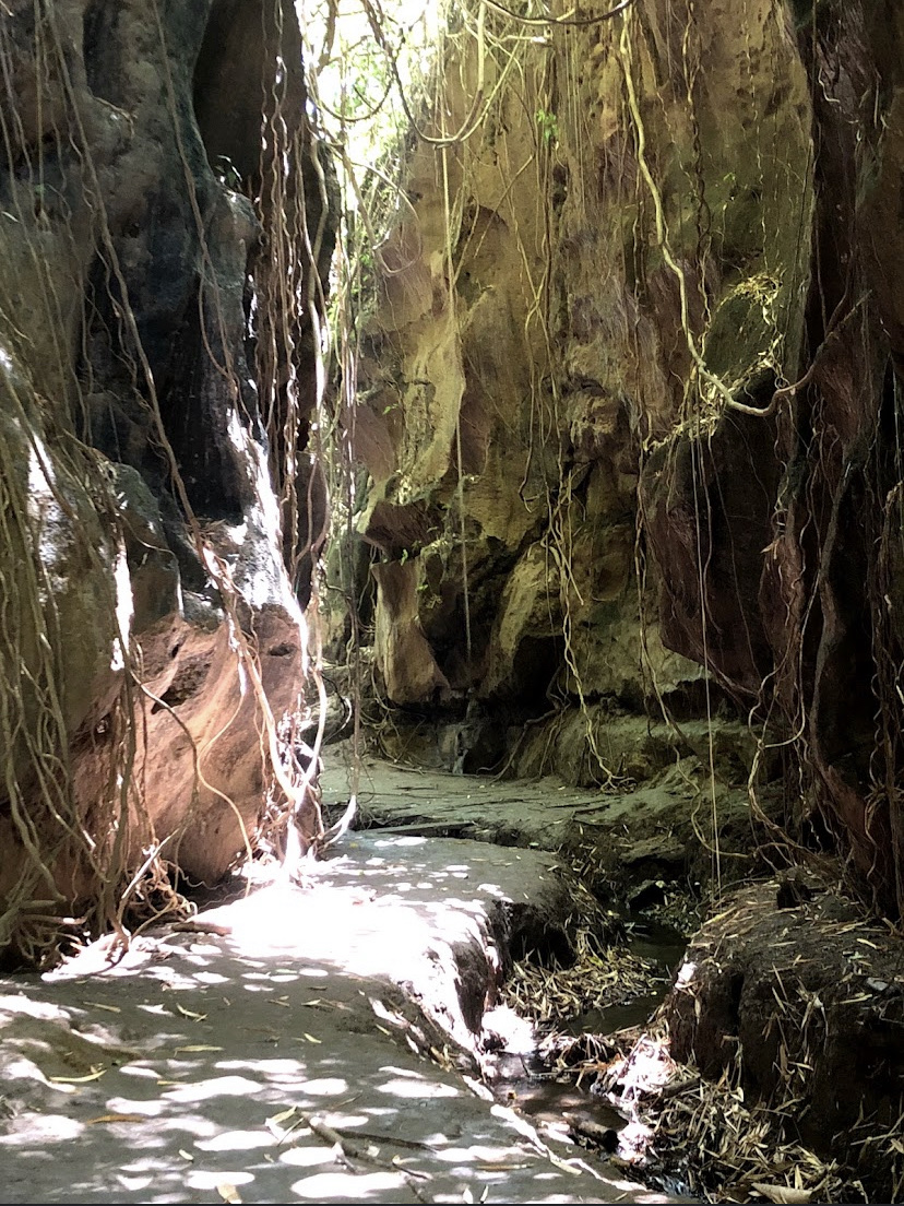 Hidden Canyon Beji Guwang