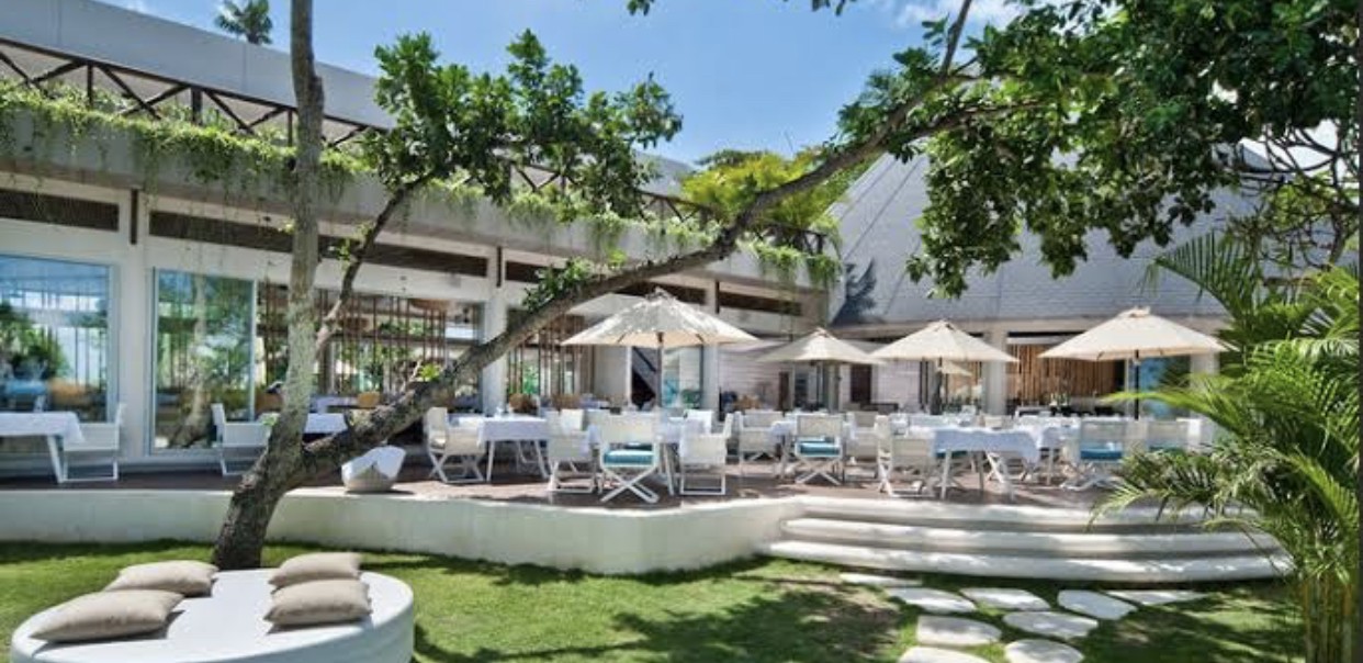 Cocoon Beach Club