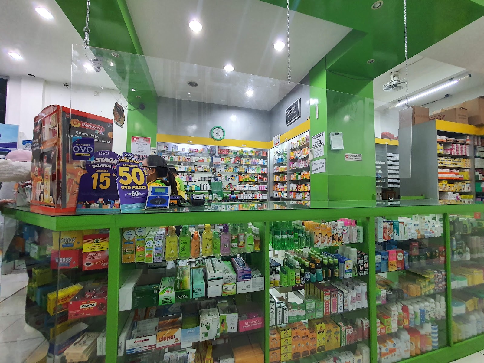 Pharmacy Apotek K-24 Sesetan Denpasar 103086