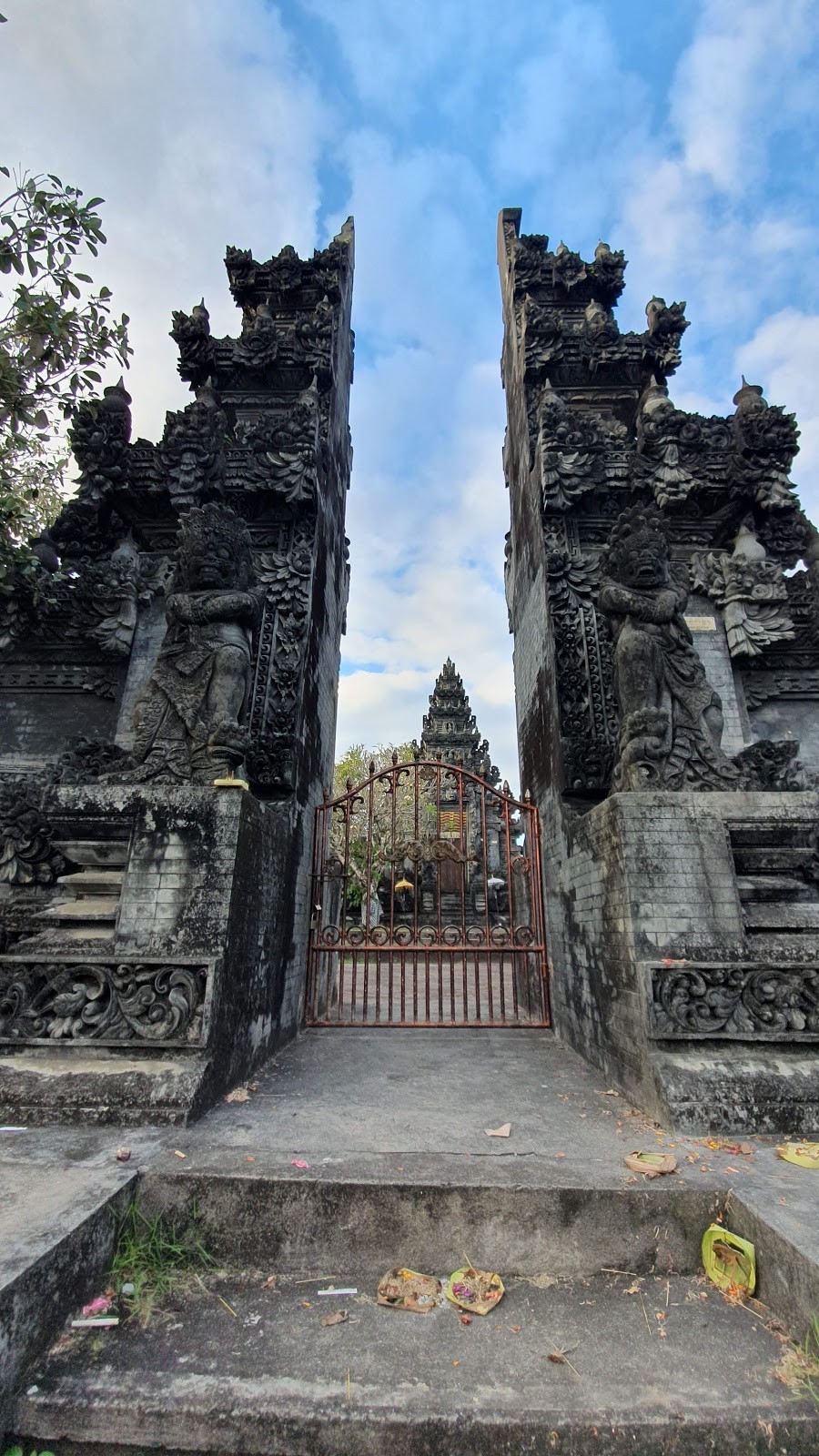 Pura Geger Dalem Pemutih