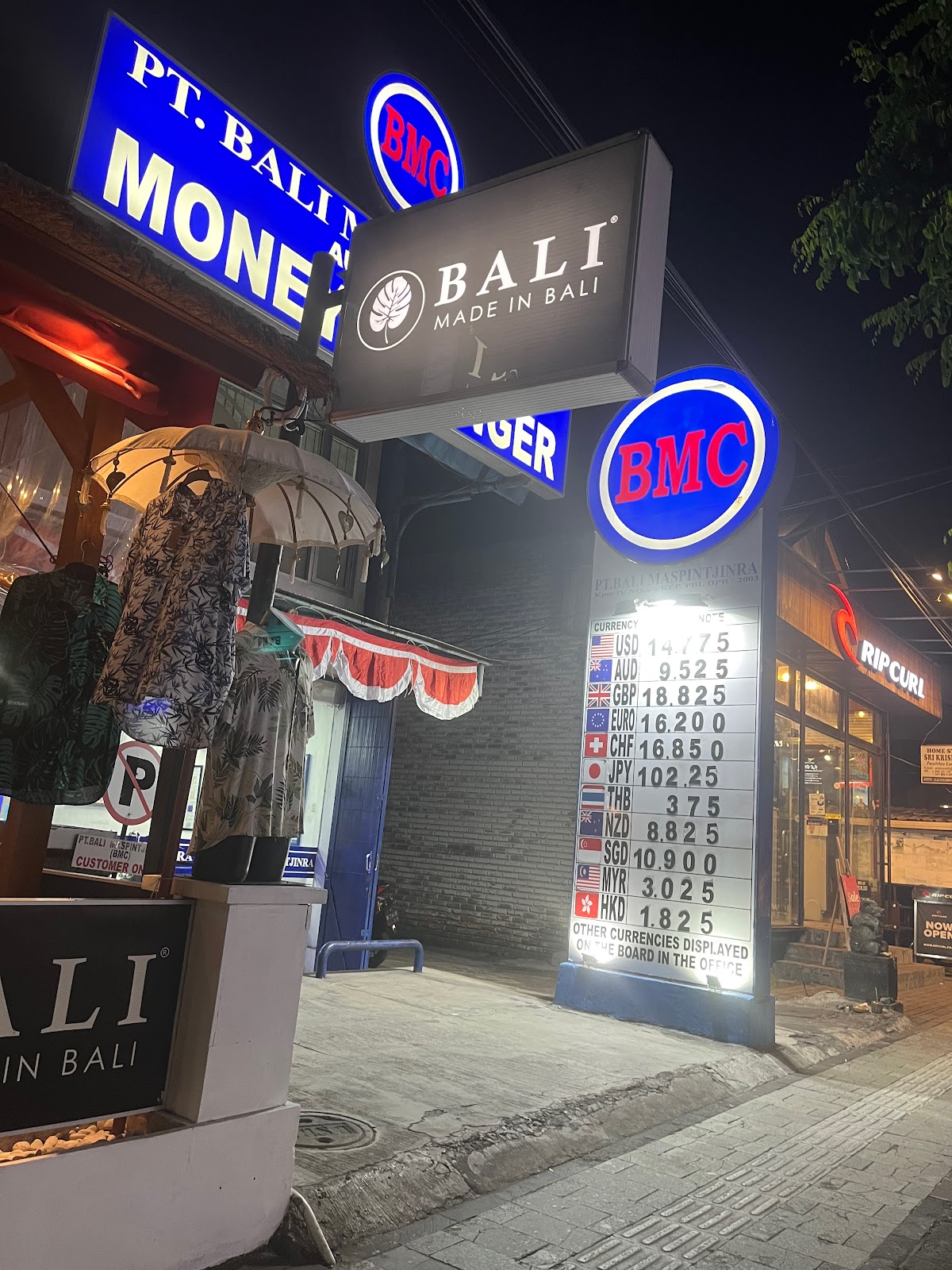 BMC Seminyak Currency Exchange