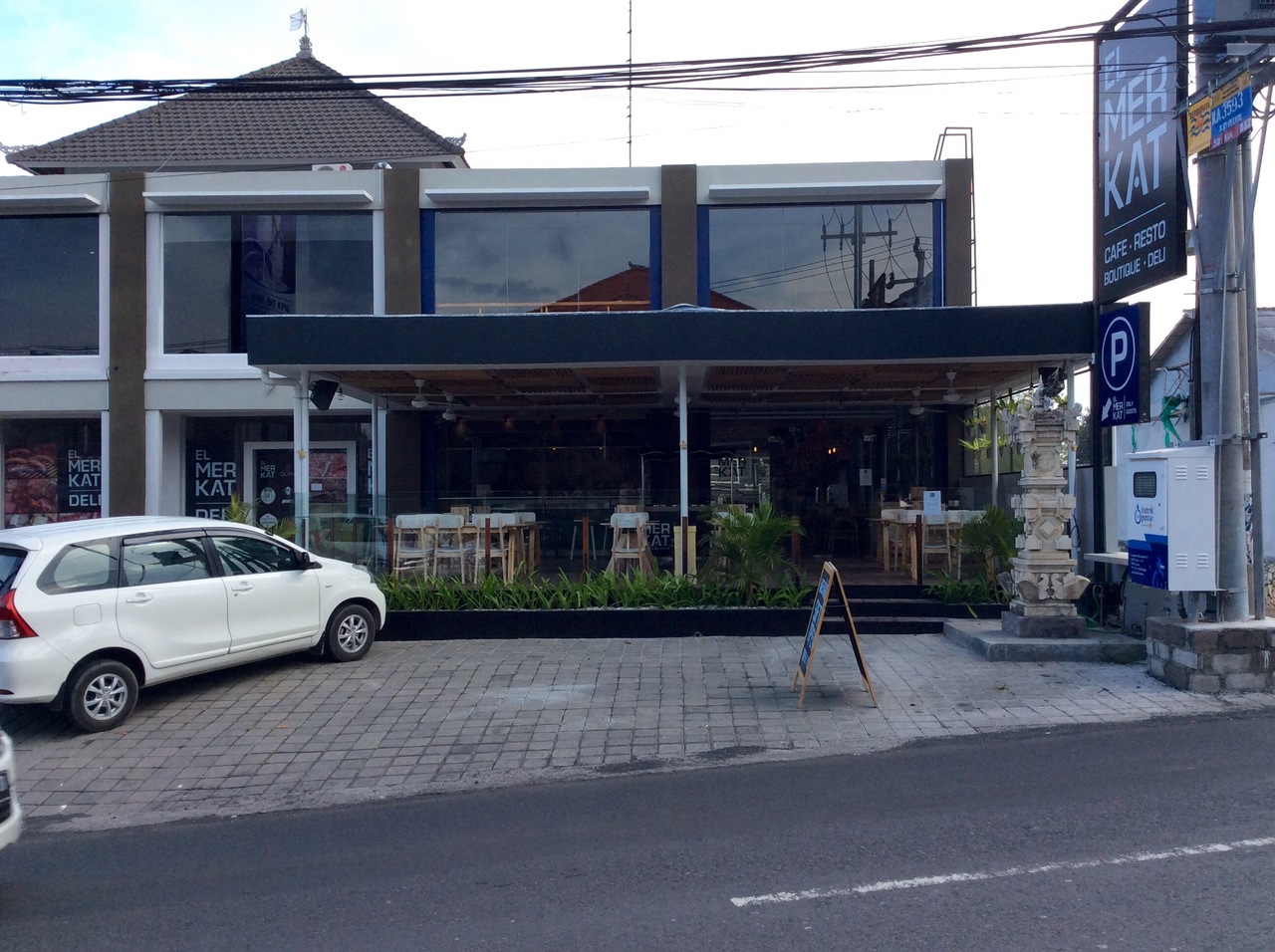 El Merkat Bali