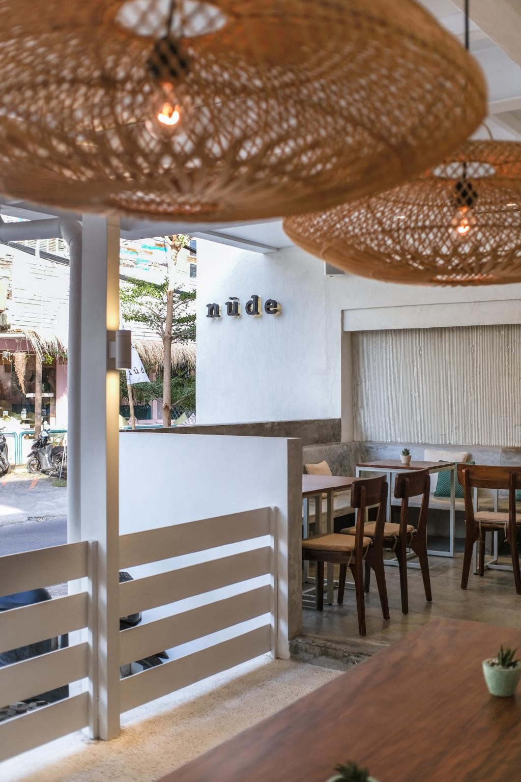 nüde cafe Berawa