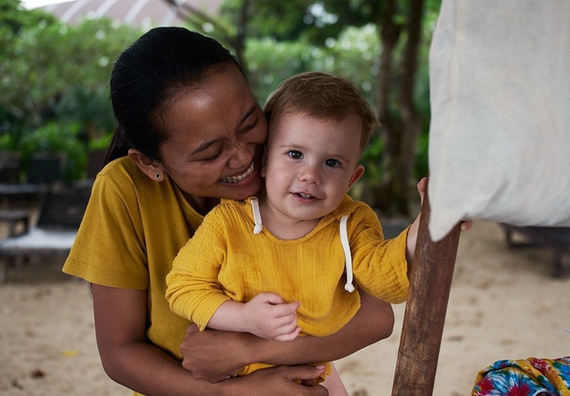 Babysitting service. Nannies in Bali. Where to find a nanny for a child?