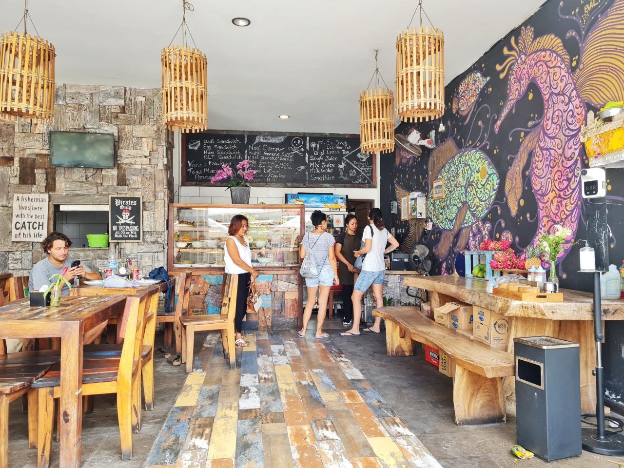 Varuna Warung