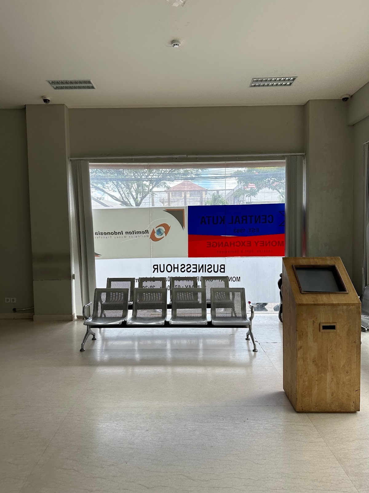 Central Kuta Money Exchange