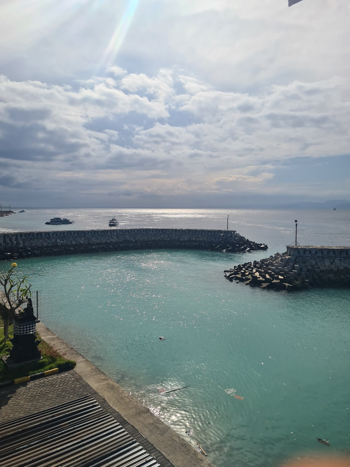 Sampalan Port