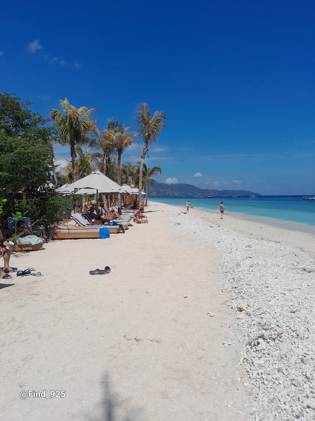 Port Gili Air Port 99653