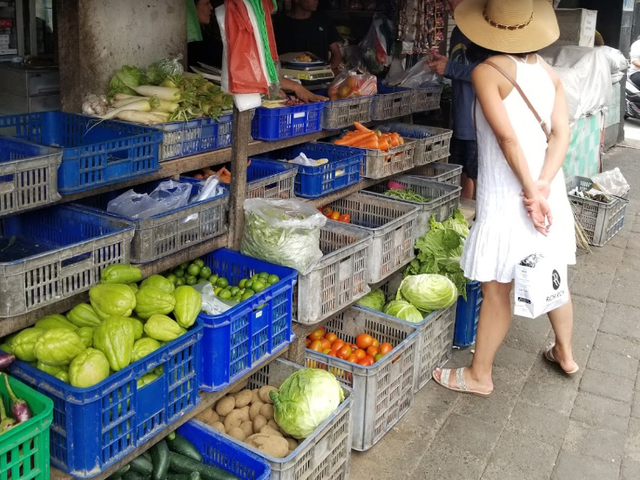 Local Fruit And Vegetable Market