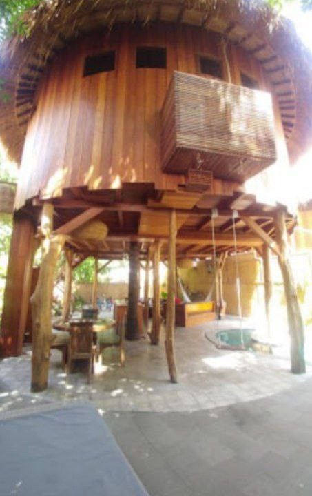 Gili Treehouses