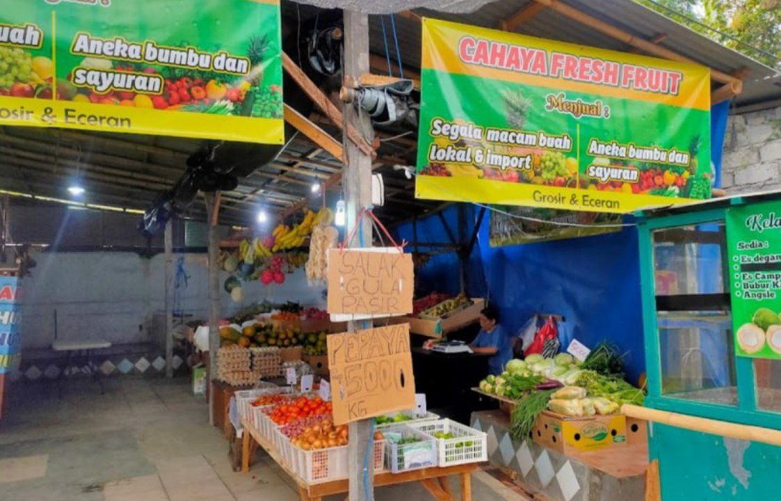 Market CAHAYA FRESH FRUIT 101617