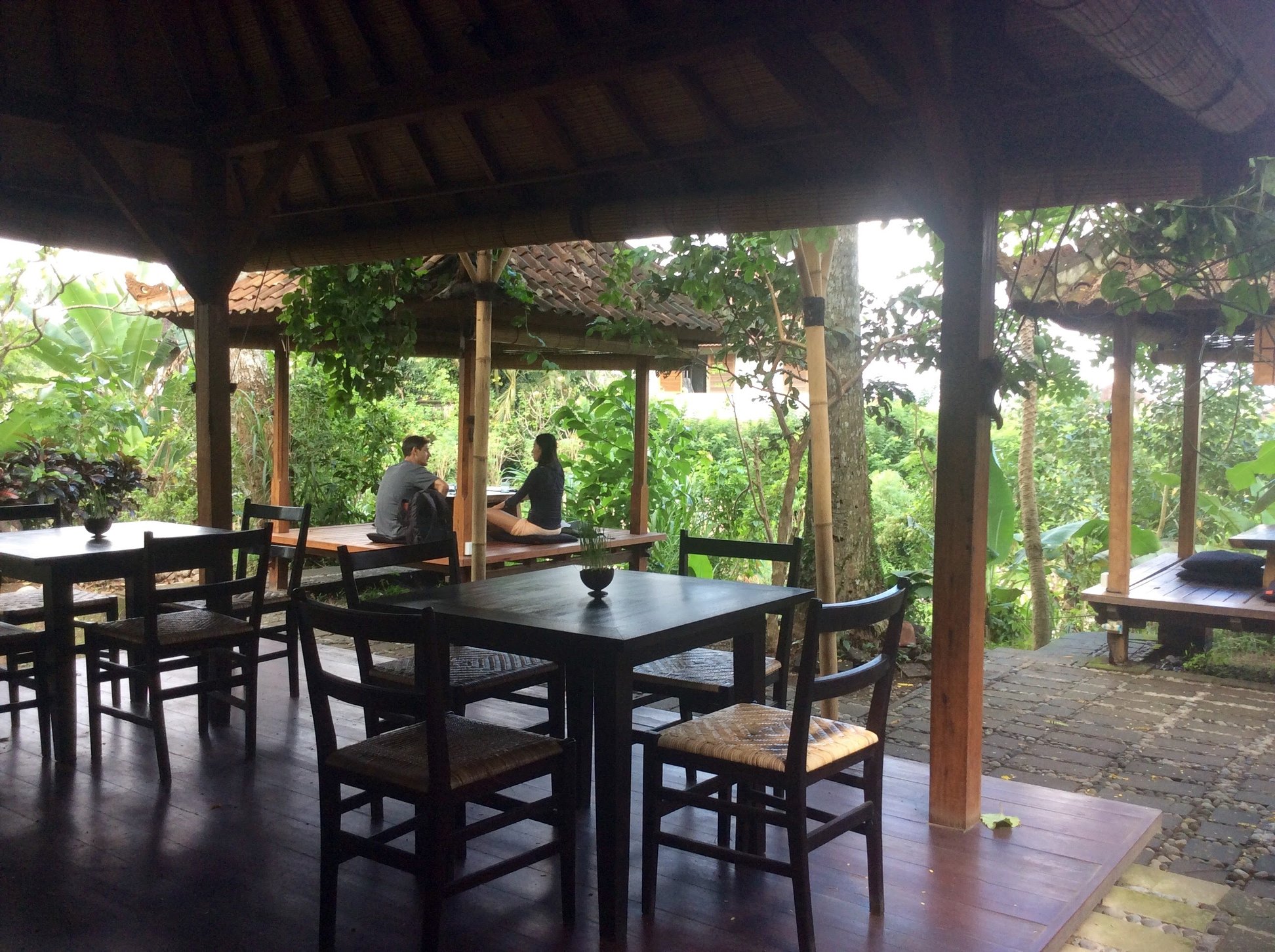 Cafe Moksa Ubud 103019