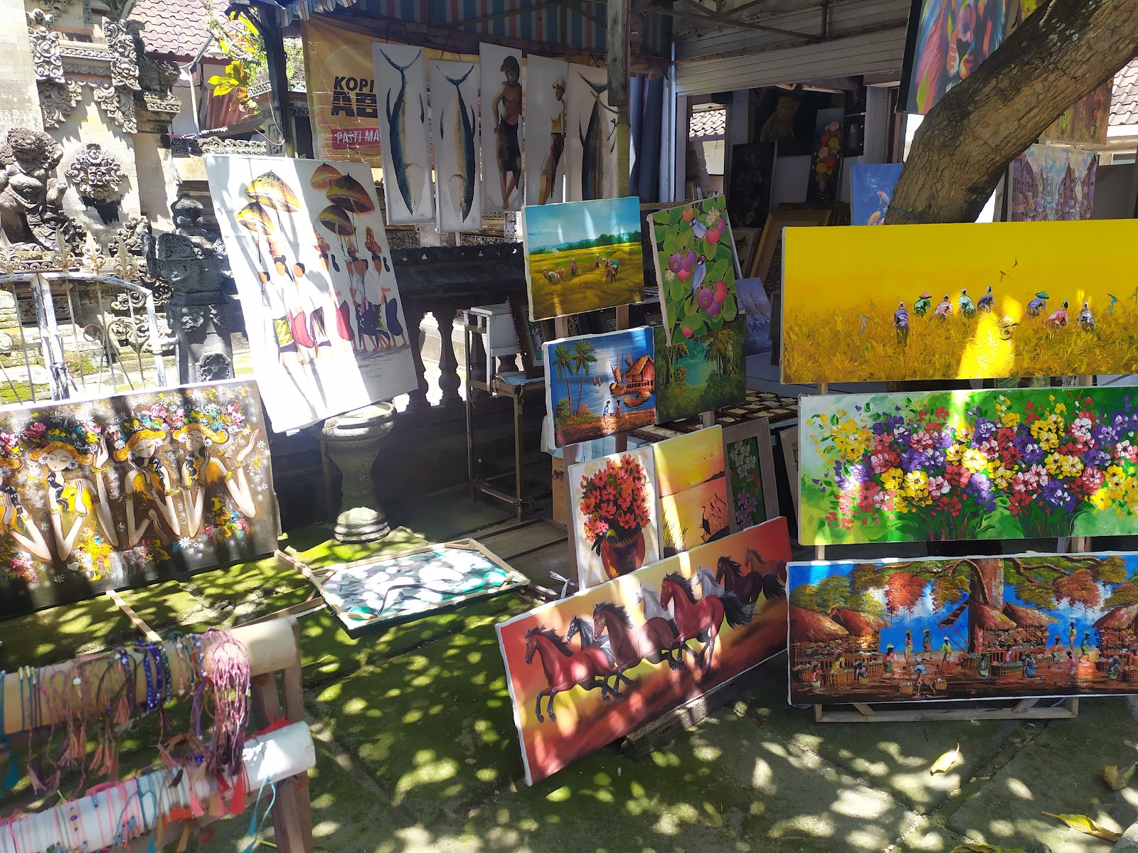 Sukawati Art Market