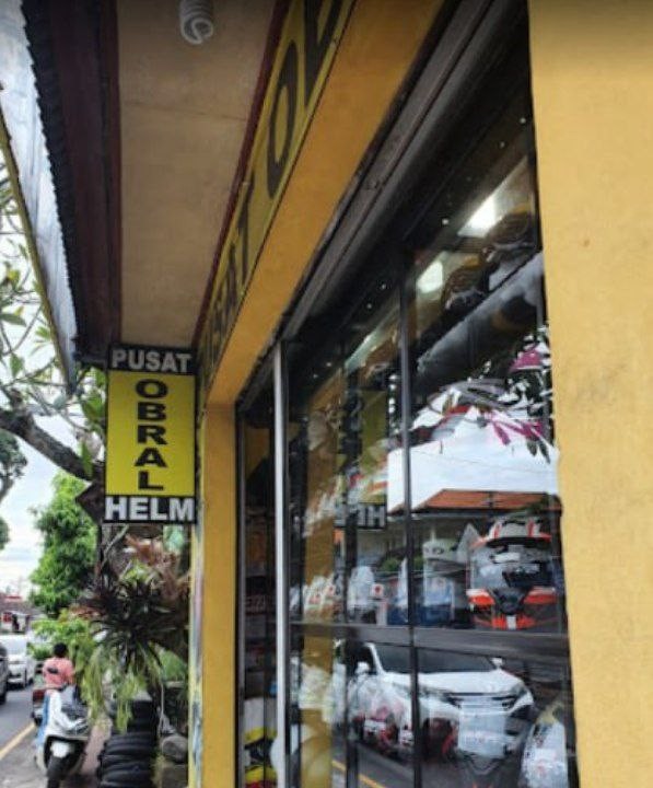 Helmet Shop