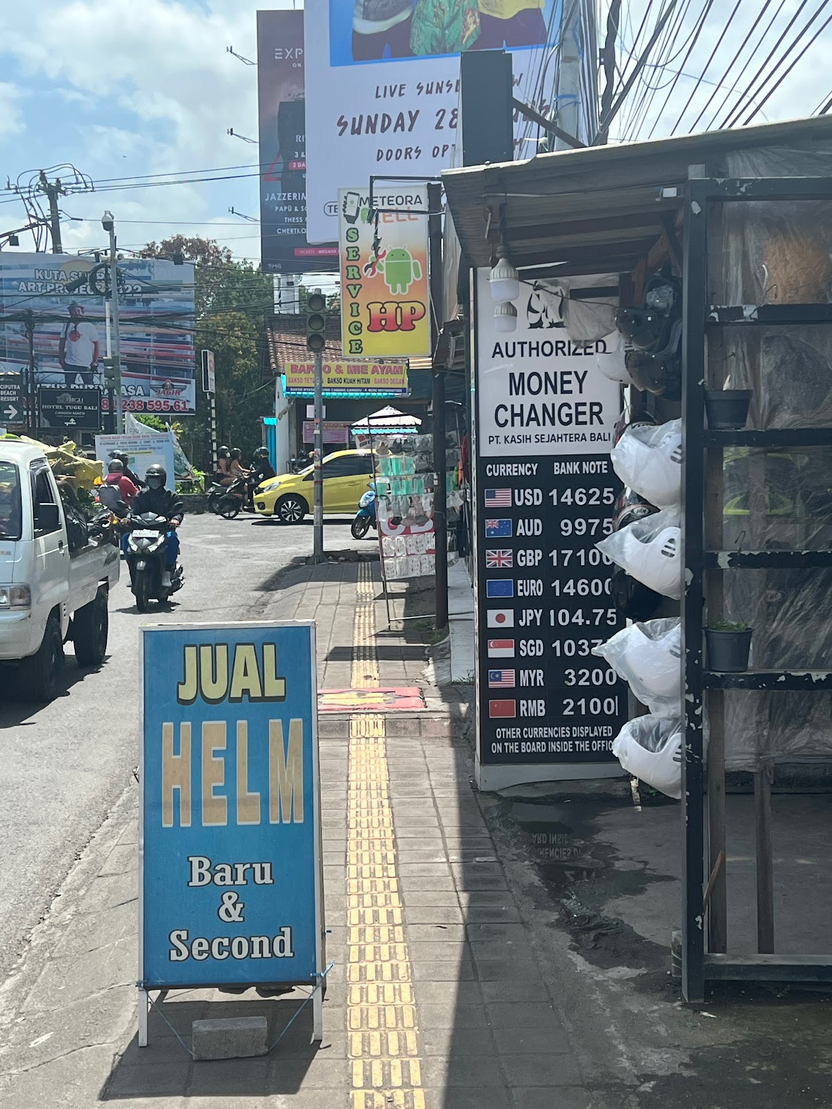 Canggu Motorcycle Helmet Shop