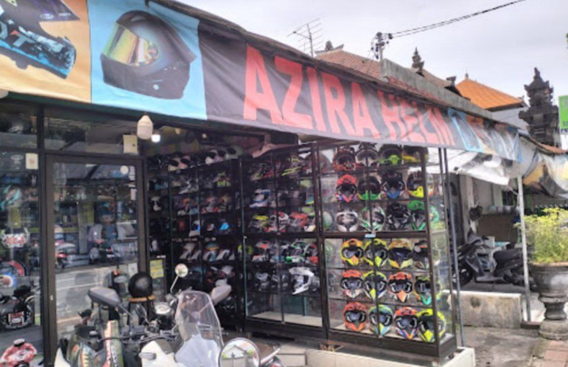 Shop Azira Helm 99829