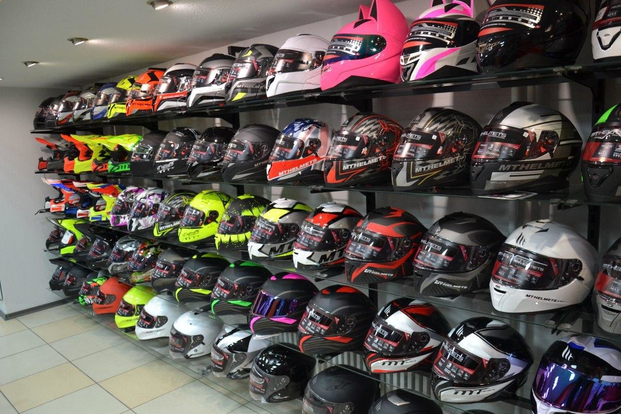 Shop Robby Helmet 102589