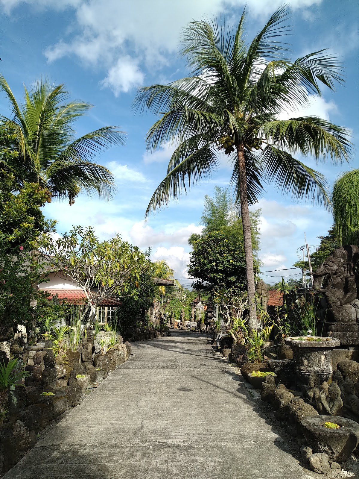 ROTE ADHI CENTER ART STONE