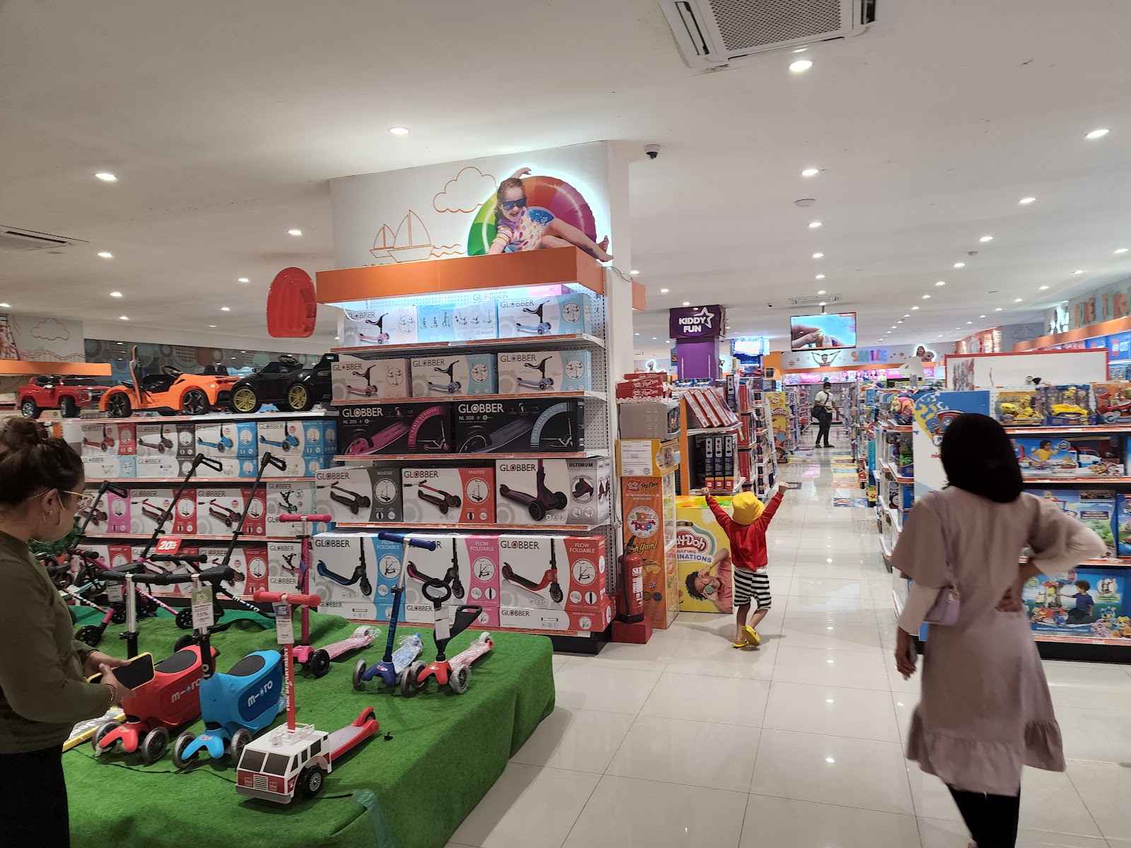 Toys Kingdom