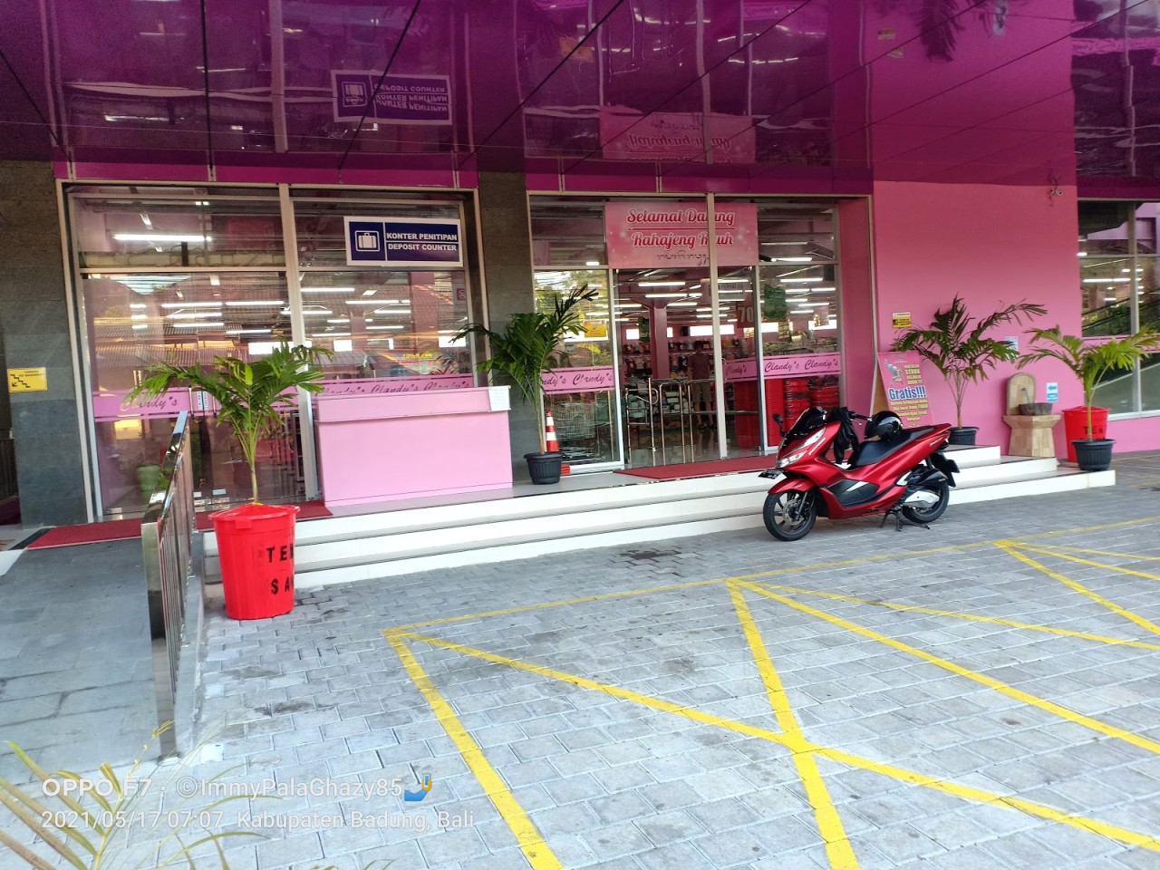 Clandy's Supermarket Uluwatu 2