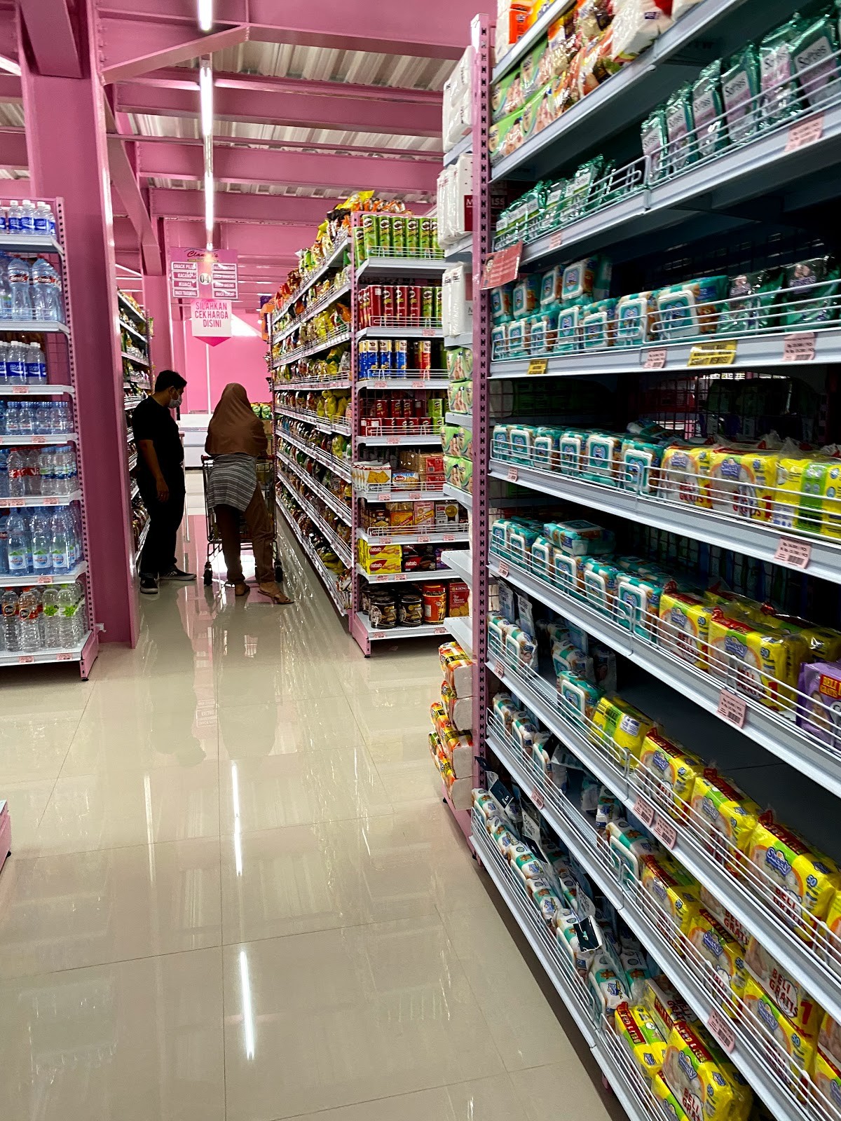 Clandy's Supermarket Uluwatu 2