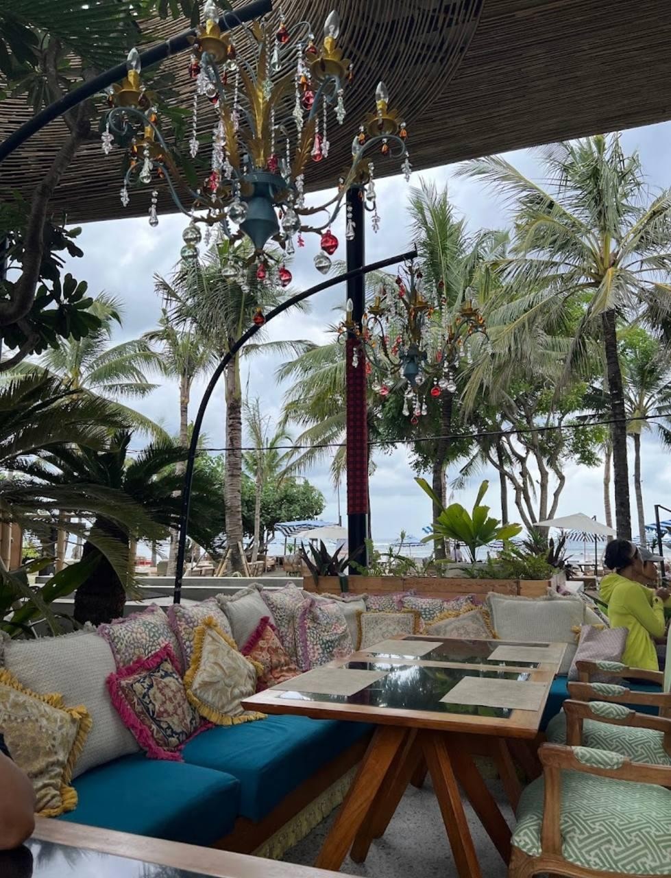 Byrd House Beach Club