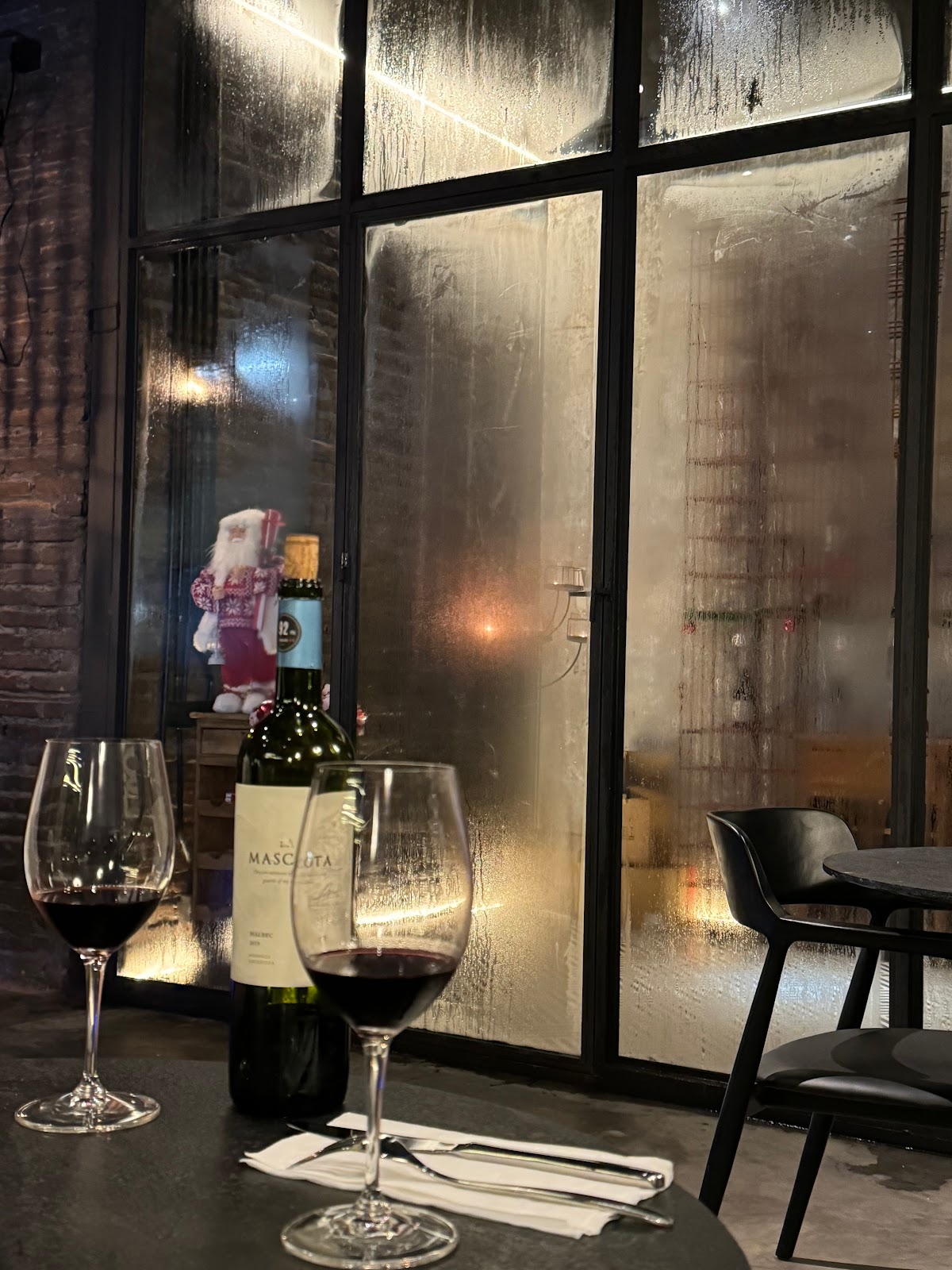 ESKQBar - Steak House & BBQ Grill Restaurant + Wine Lounge