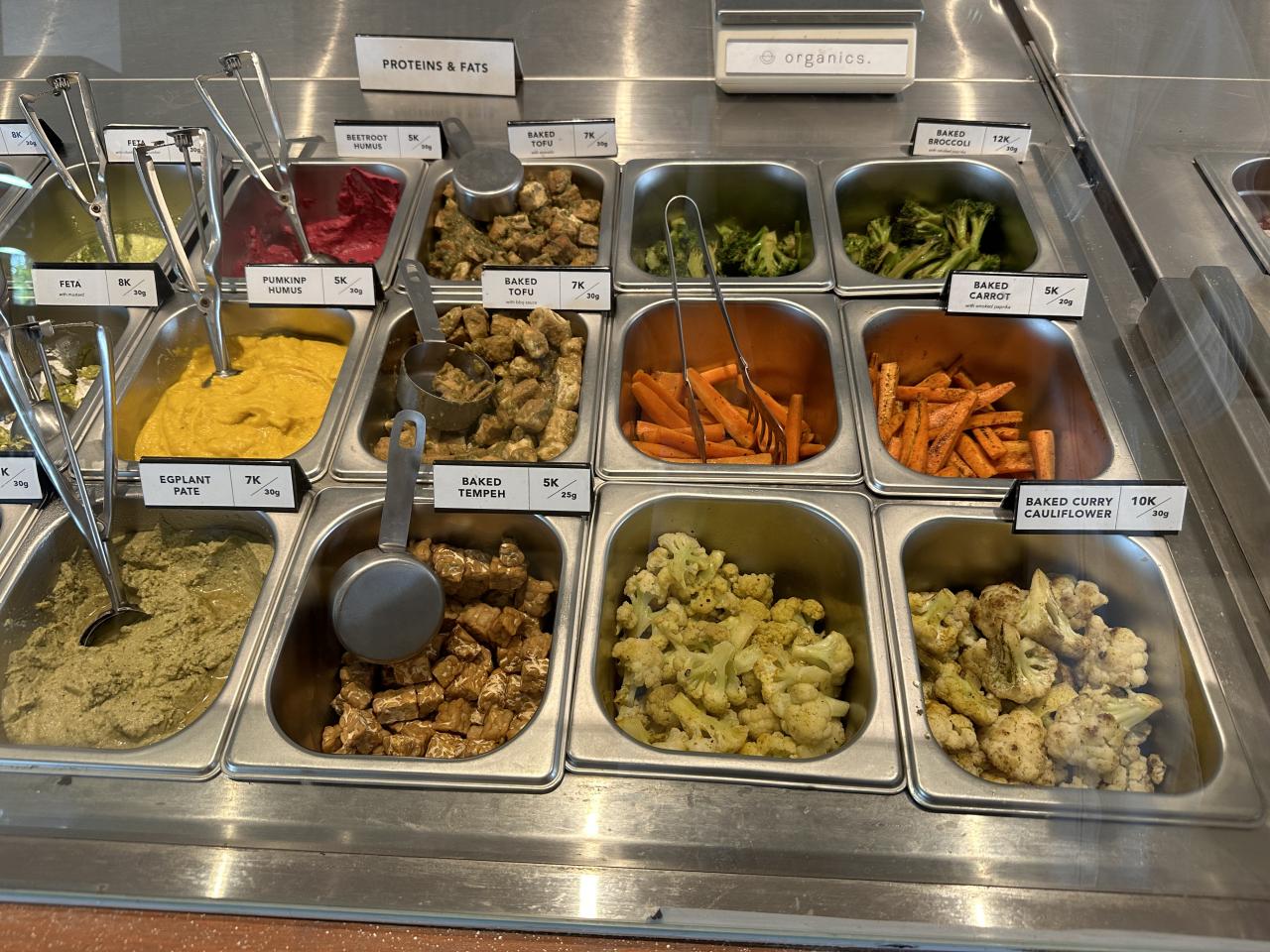 Organics. Salad and Bowl Bar