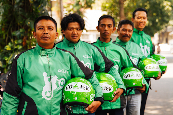 Motorcycle taxi and Go-Jek delivery service in Bali