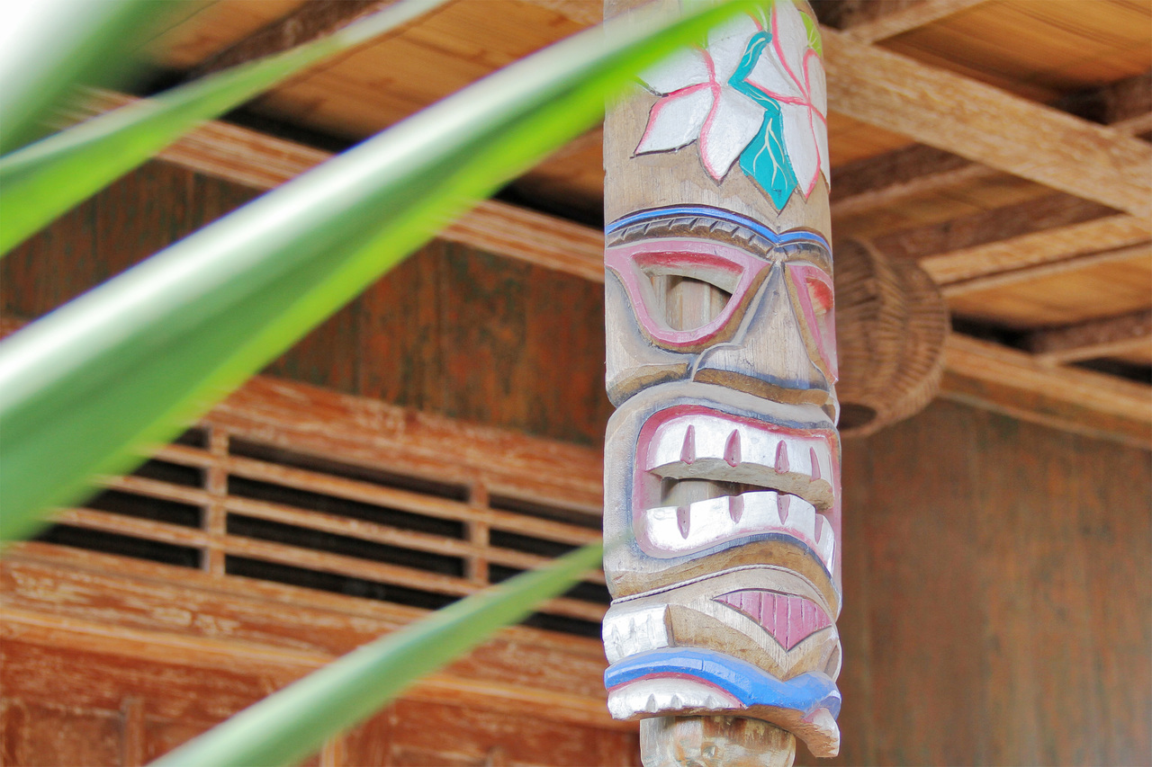 Tiki Grove