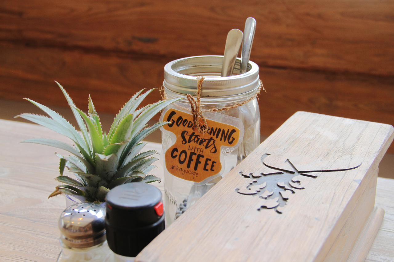 Kayu Cafe