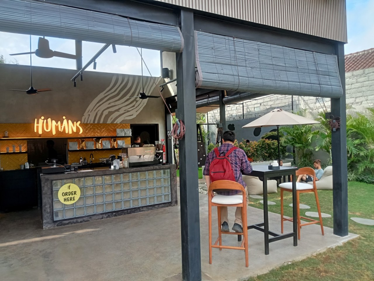 HUMANS Coffee&Food