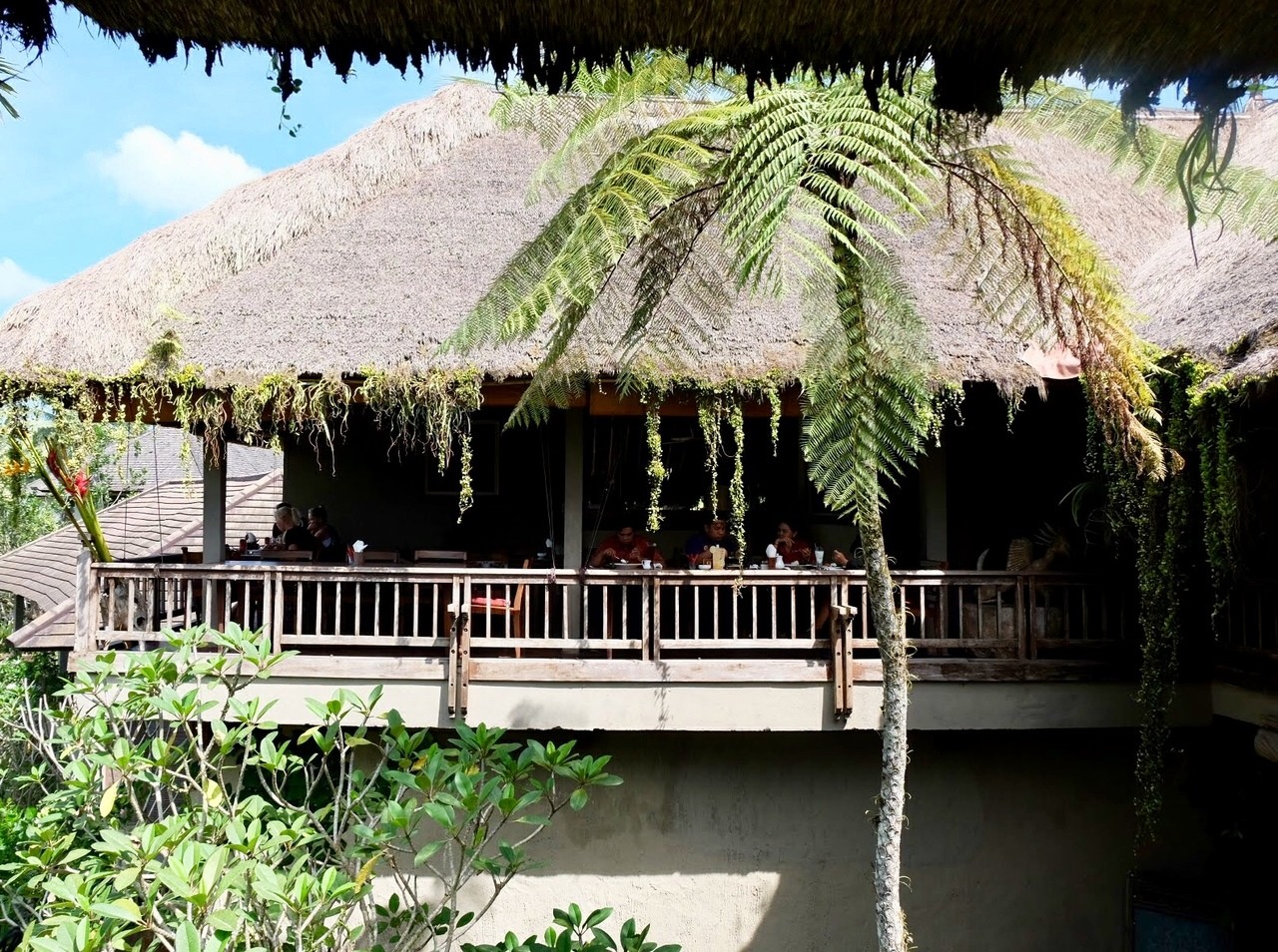 Kampung Cafe