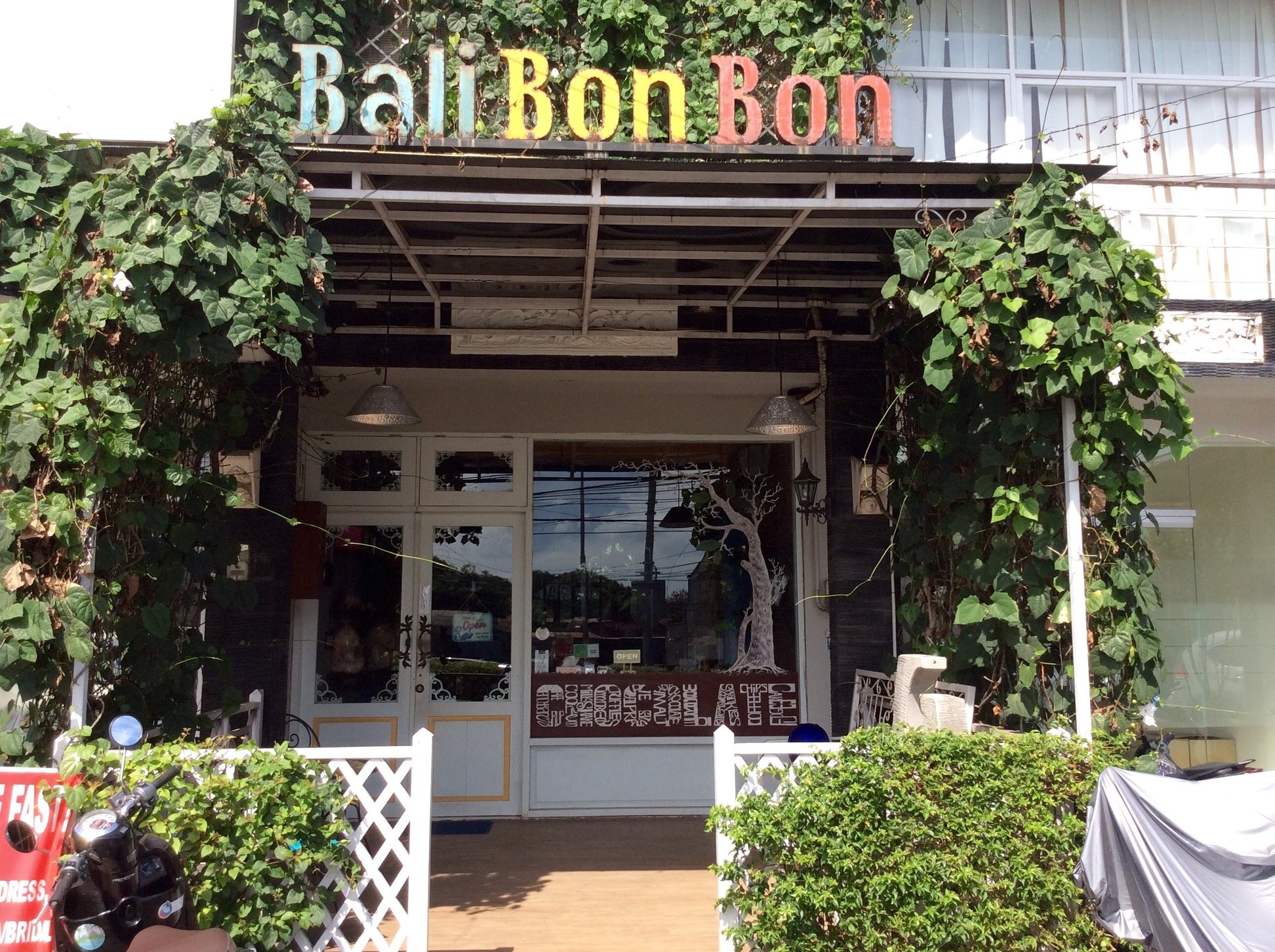 Bali Bon Bon