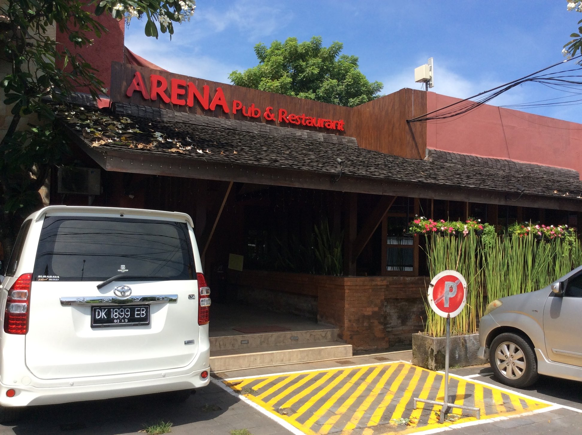 Arena Pub & Restaurant