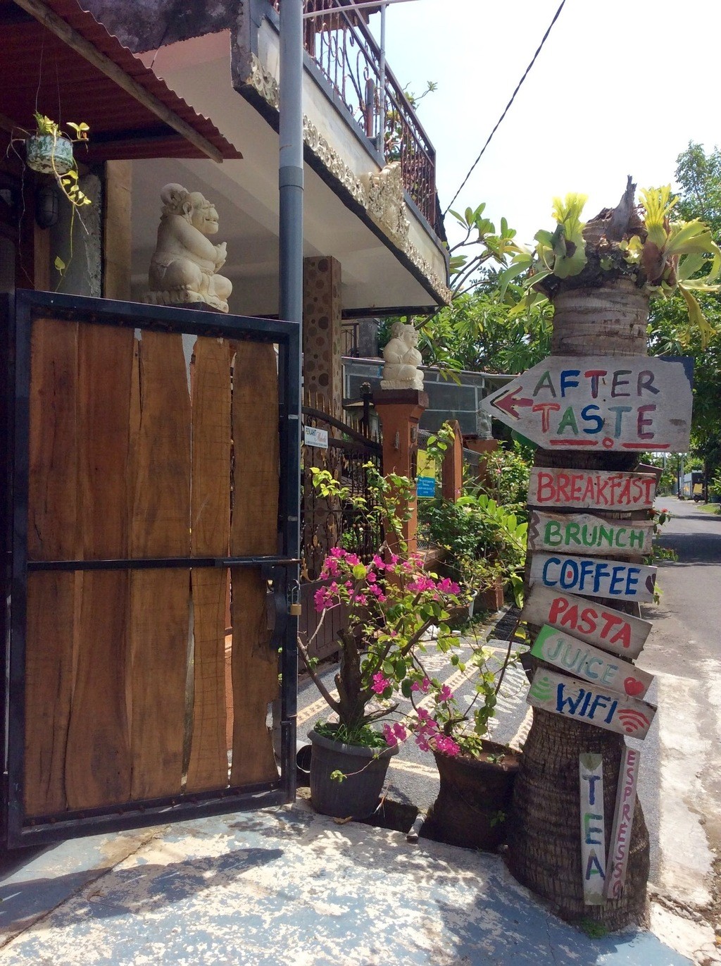 Aftertaste Coffee & Breakfast