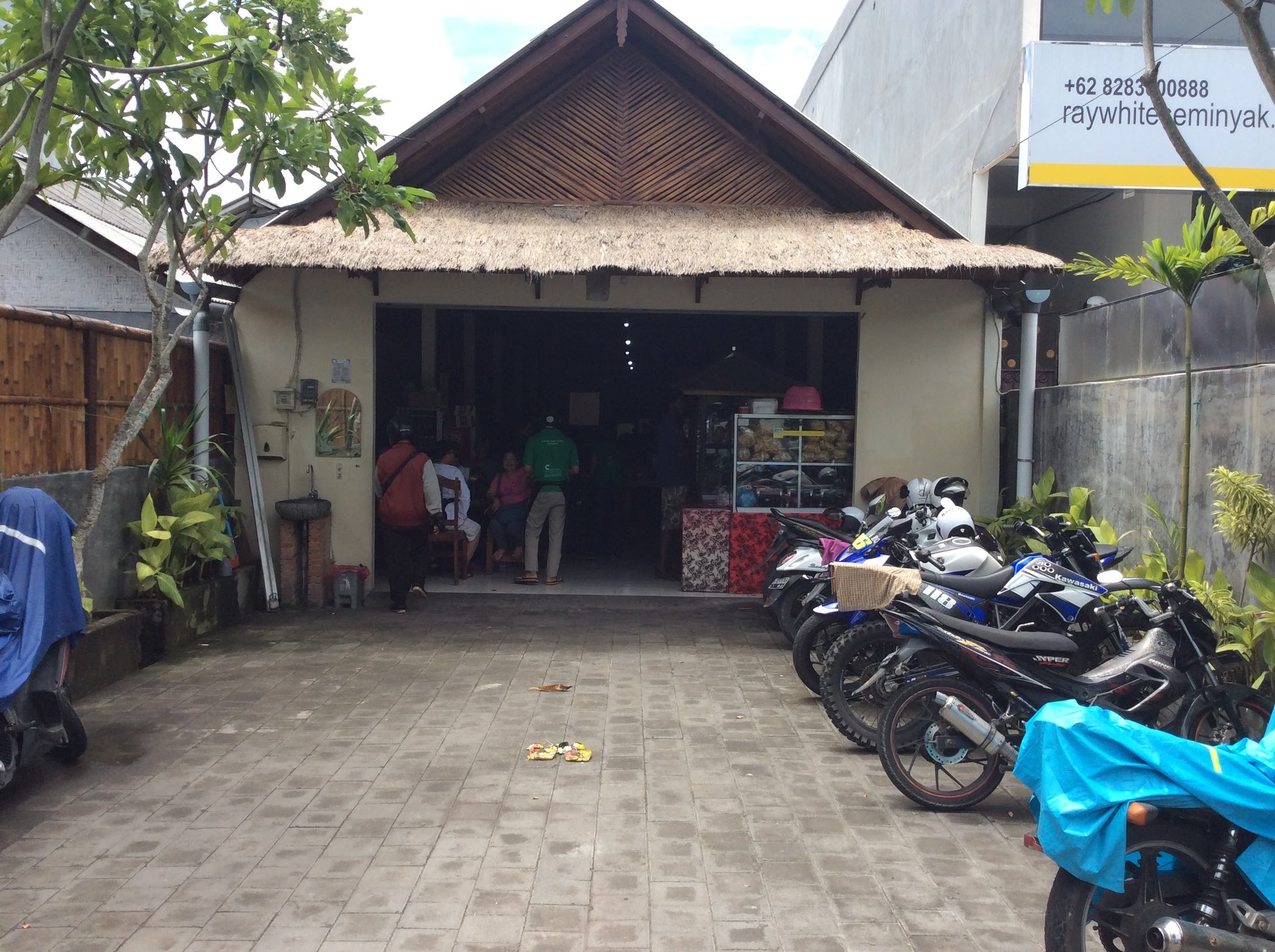 Babi Guling Pak Malen