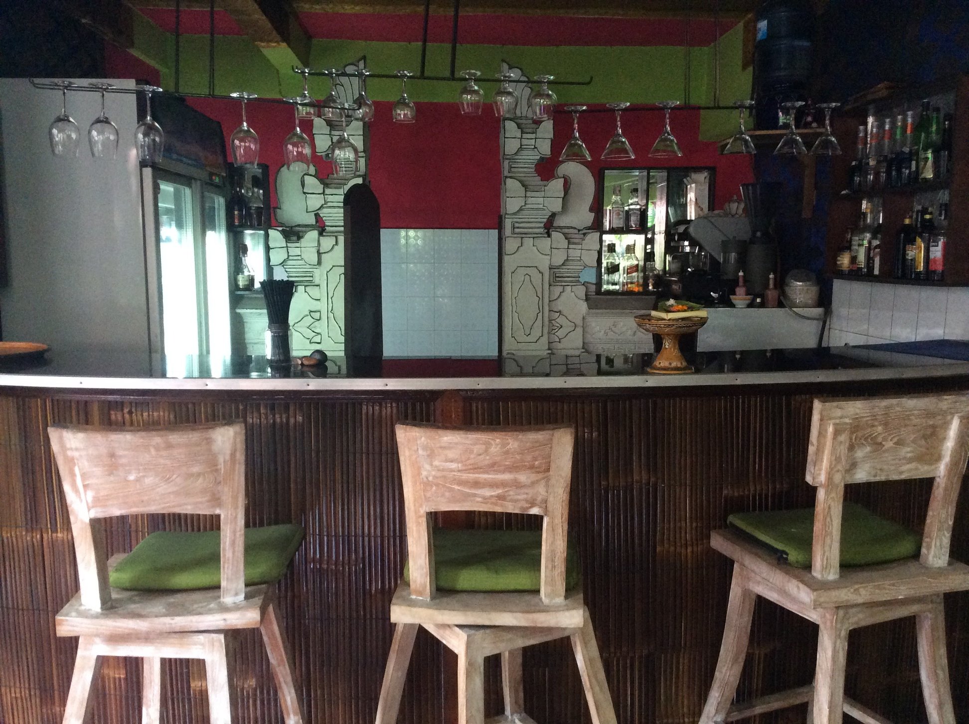 Sawasdeekha Thai Restaurant and Bar