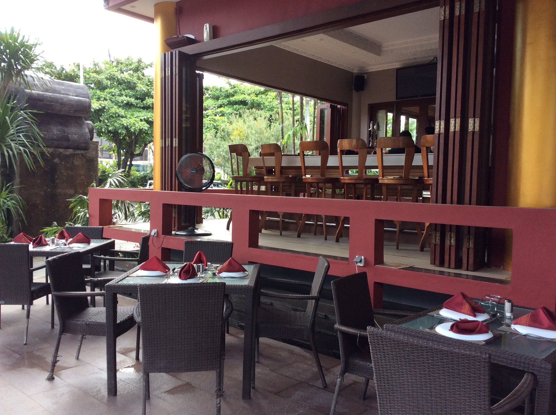 Restaurant Queen's of India Kuta 100885