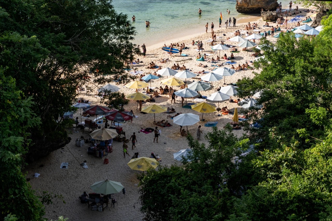 Italians Flock to Bali: A Sudden Tourism Boom!