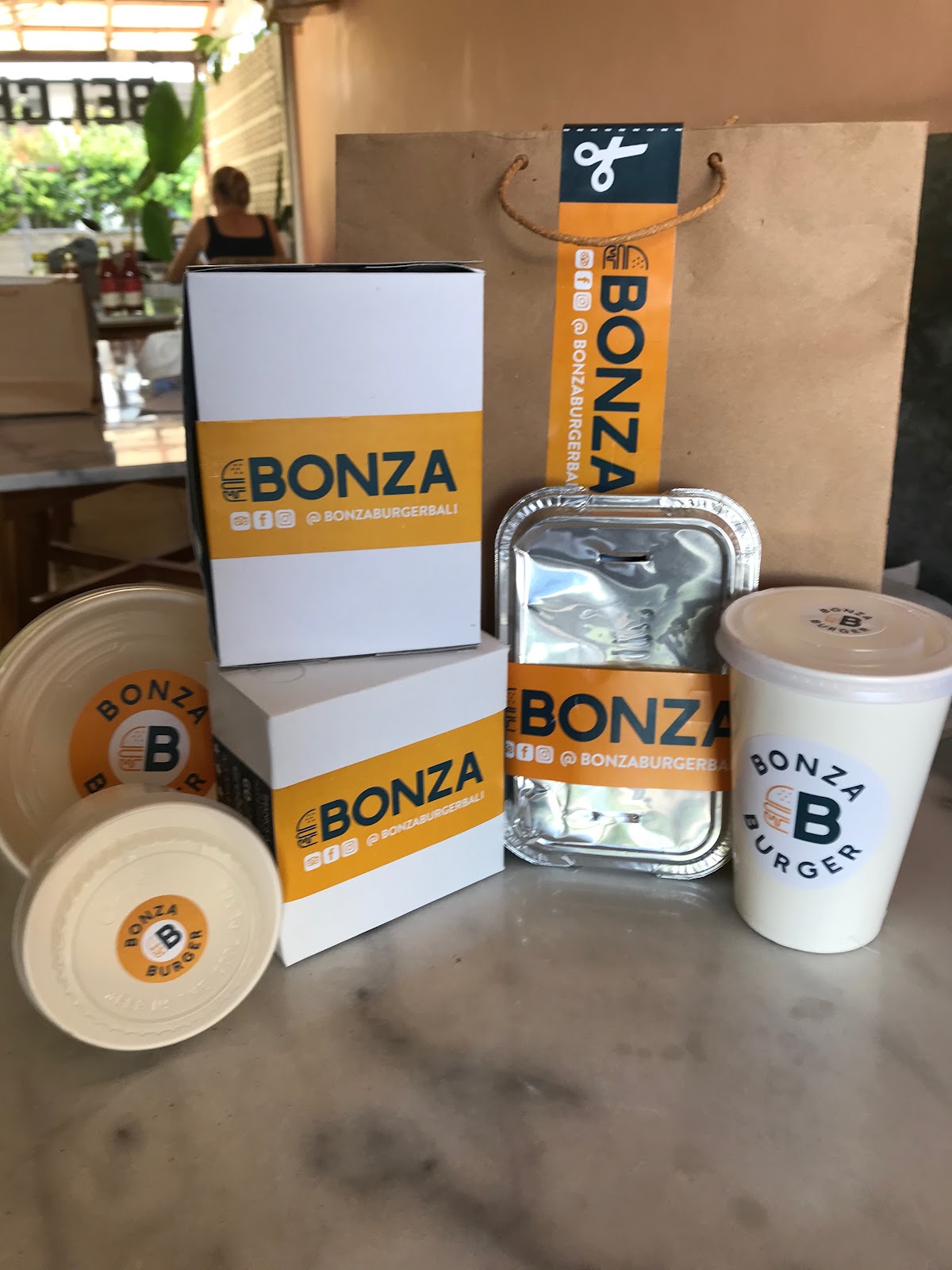 BONZA BURGER KUTA