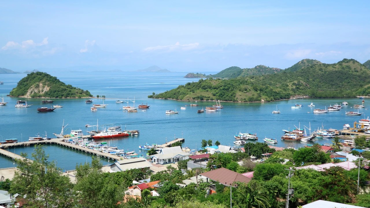 Discover Paradise: Top 10 Beaches in Labuan Bajo, Flores!